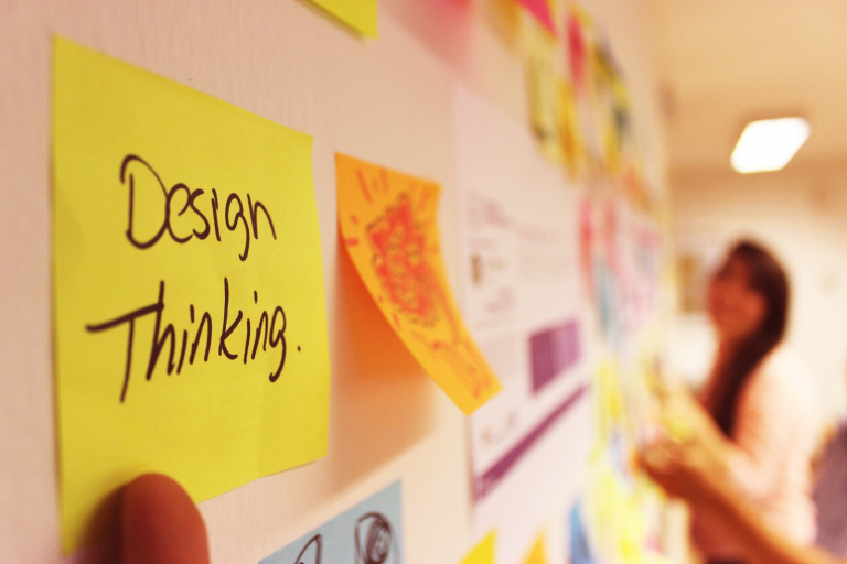 Como usar design thinking em startups